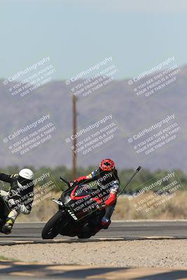 media/Oct-13-2025-Moto Forza (Mon) [[a66d839500]]/4-C Group/Session 3 (Turn 16)/